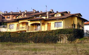 Costruzione villa bi-familiare in collina