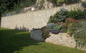 Costruzione muro in pietra di Langa